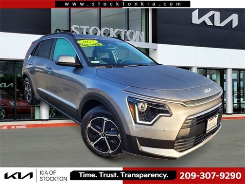 2025 Kia Niro LX