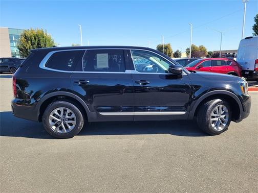 2024 Kia Telluride LX