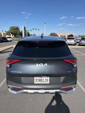 Gray 2025 Kia Sportage Hybrid LX