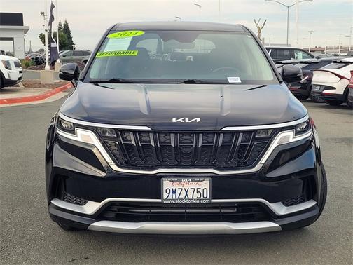 2024 Kia Carnival LX