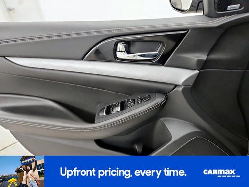 2017 Nissan Maxima SL