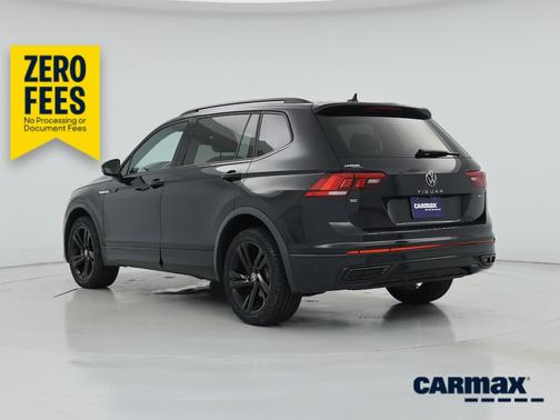 Black 2023 Volkswagen Tiguan SE R-Line Black