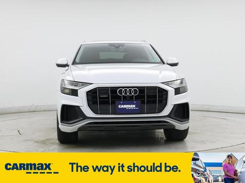 2021 Audi Q8 Premium