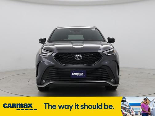 2022 Toyota Highlander XSE