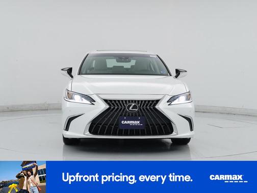 2023 Lexus ES 300h 