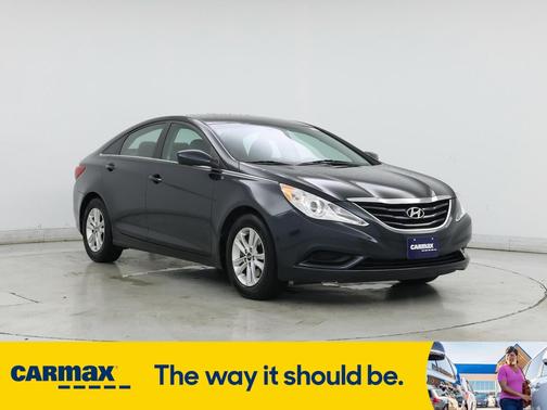 2013 Hyundai SONATA SE
