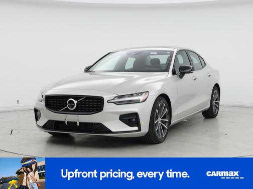 2022 Volvo S60 B5 Inscription