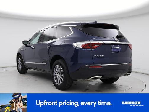 2022 Buick Enclave Essence