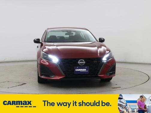2023 Nissan Altima SR