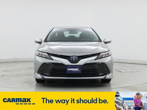 2020 Toyota Camry Hybrid LE