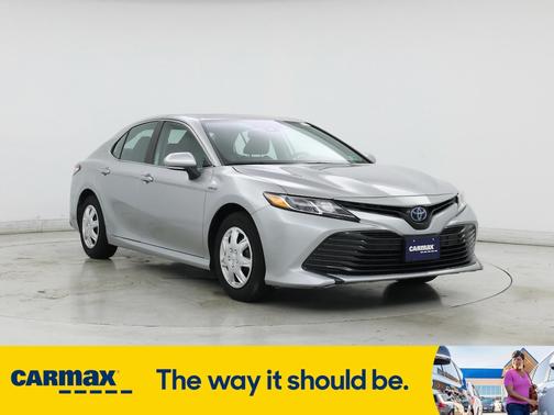 2020 Toyota Camry Hybrid LE