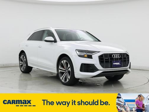2019 Audi Q8 Premium Plus