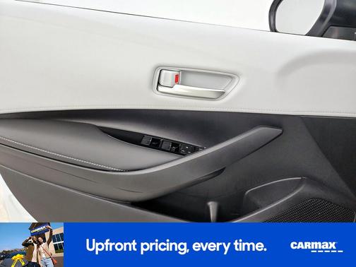 2023 Toyota Corolla Hatchback SE