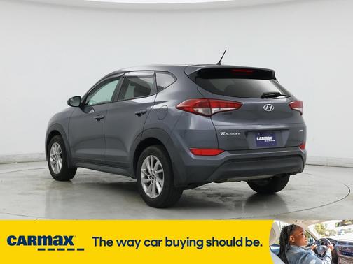 2018 Hyundai TUCSON SE