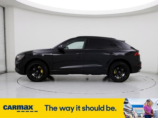 2021 Audi Q8 Premium Plus