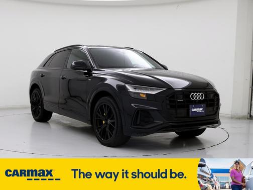2021 Audi Q8 Premium Plus