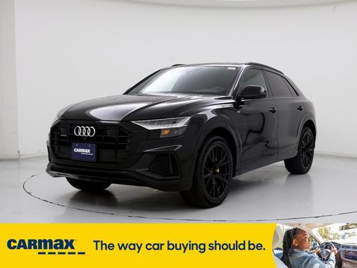 2021 Audi Q8 Premium Plus