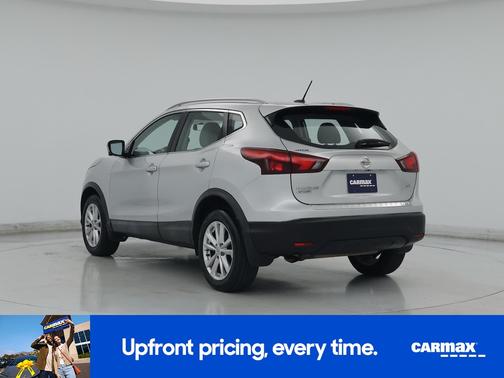 Silver 2017 Nissan Rogue Sport SV