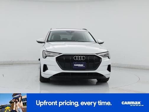 2021 Audi e-tron Premium Plus