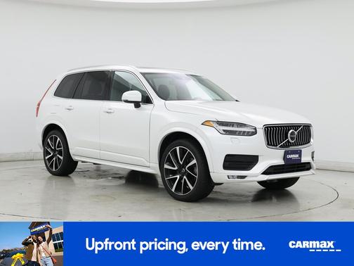 2021 Volvo XC90 T6 Momentum
