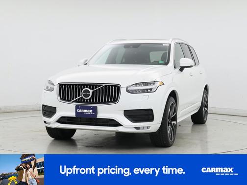 2021 Volvo XC90 T6 Momentum