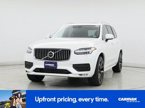 2021 Volvo XC90 T6 Momentum