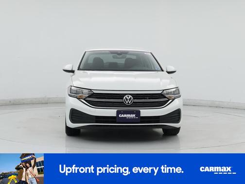 2023 Volkswagen Jetta SE
