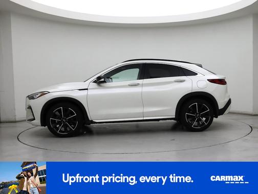 2022 INFINITI QX55 Essential