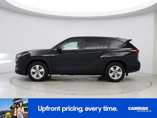 Black 2024 Toyota Highlander LE
