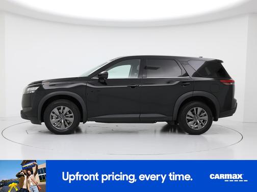 Black 2023 Nissan Pathfinder S