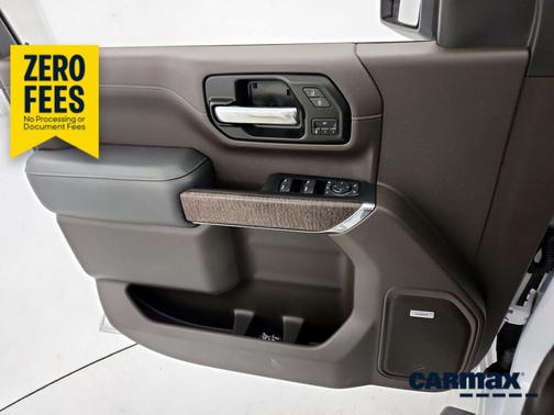 Pearl 2023 GMC Sierra 3500 Denali