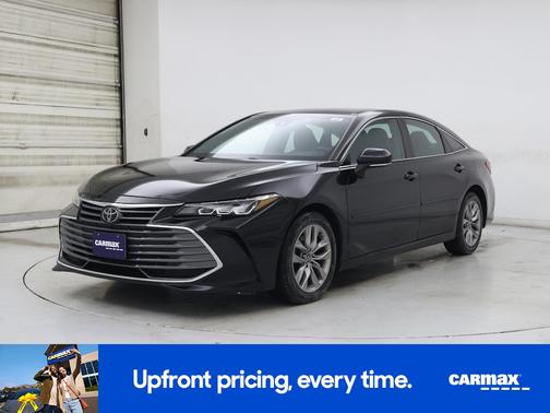 Black 2019 Toyota Avalon XLE