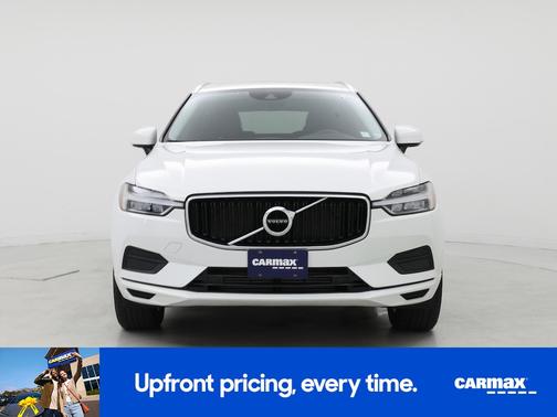 2020 Volvo XC60 T5 Momentum