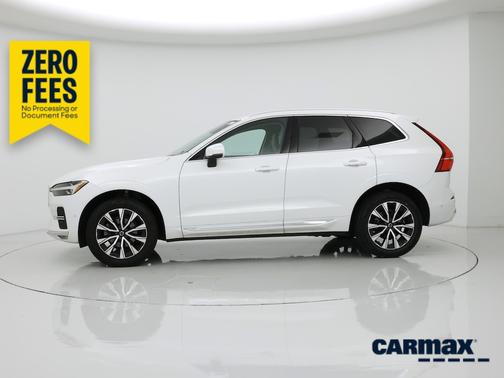 White 2023 Volvo XC60 B5 Plus Bright Theme
