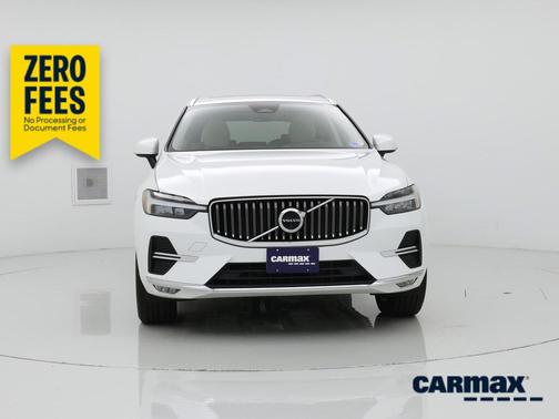 White 2023 Volvo XC60 B5 Plus Bright Theme
