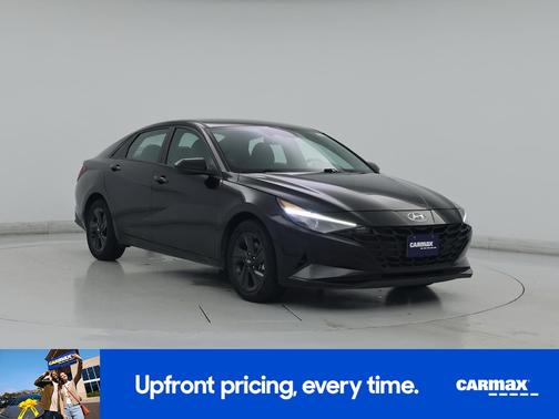 Black 2023 Hyundai ELANTRA SEL