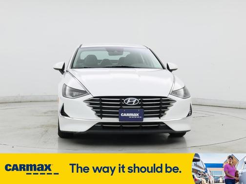 2020 Hyundai SONATA SE