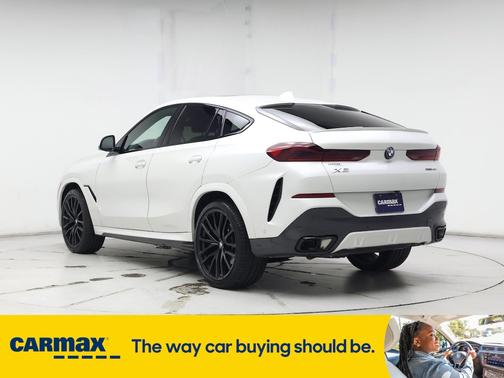 2023 BMW X6 xDrive40i