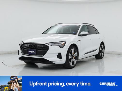 2023 Audi e-tron Premium Plus