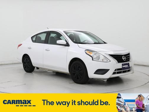 2019 Nissan Versa SV