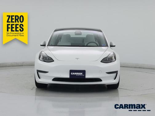 White 2022 Tesla Model 3