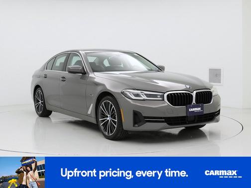 Gray 2022 BMW 530e e xDrive