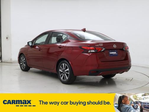 2022 Nissan Versa SV
