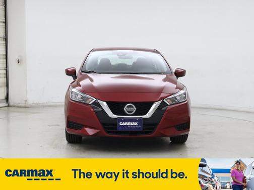 2022 Nissan Versa SV