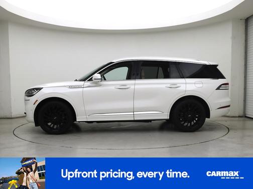 White 2021 Lincoln Aviator Reserve
