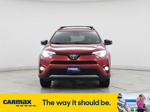 2017 Toyota RAV4 SE