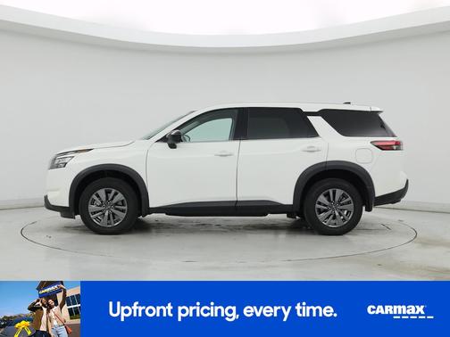 2024 Nissan Pathfinder S