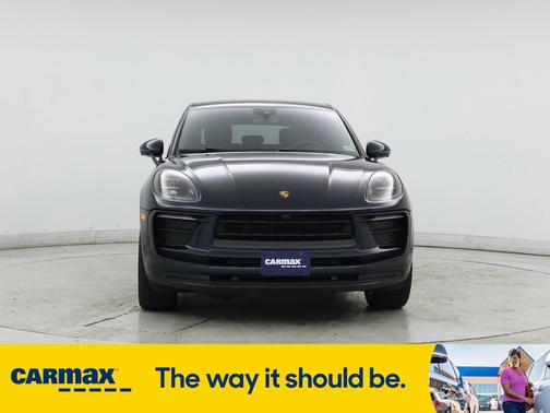 2022 Porsche Macan