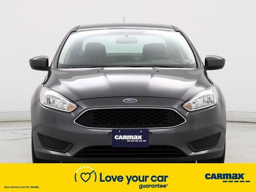 Photo 5 of 25 of 2018 Ford Focus SE