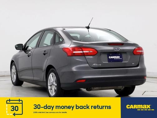 Photo 2 of 25 of 2018 Ford Focus SE